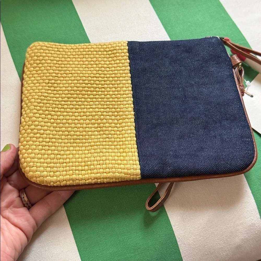 Mercado Global Handwoven Denim Blue Yellow Pink Zip Clutch Wristlet NWT - Picture 3 of 4